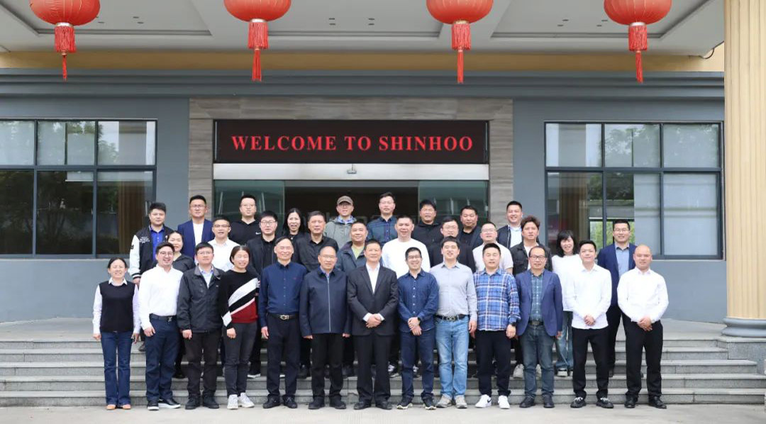 Visite du groupe d'étude des entrepreneurs de la Wenling Pump Association à Shinhoo pour explorer de nouvelles opportunités de développement collaboratif